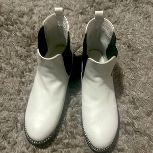 White ankle boots new never worn.
